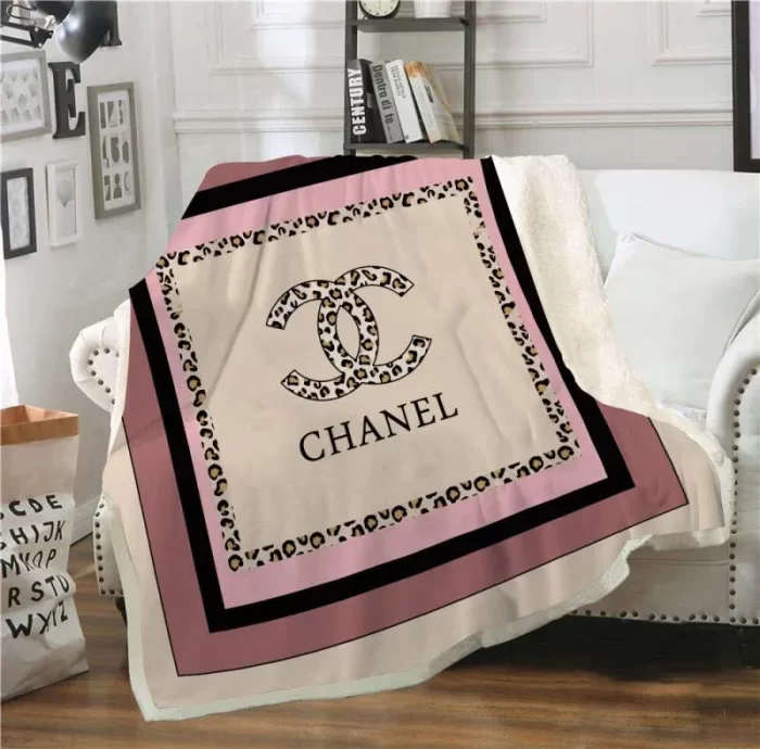 Chanel Hot Fashion Luxury Brand Fleece Blanket Comfortable Blanket BL3188