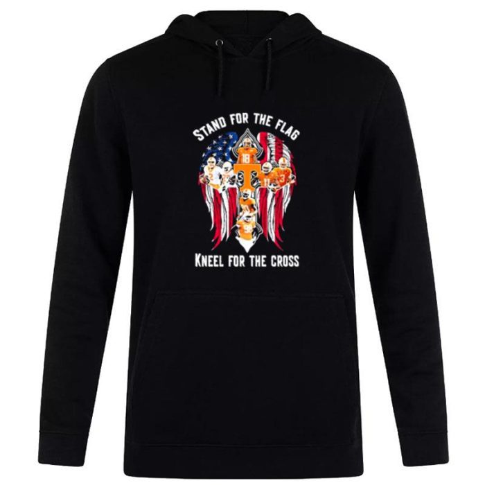 Tennessee Volunteers Team Stand For The Flag Kell For The Cross Unisex Pullover Hoodie
