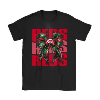 Cincinnati Reds Merry Christmas MLB Gift For Fan Christmas Funny Unisex T-Shirt Cotton Tee TAT23208