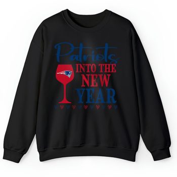 New England Patriots Happy New Year NFL Gift For Fan Cheers To A New Year Unisex Sweatshirt TAS22846