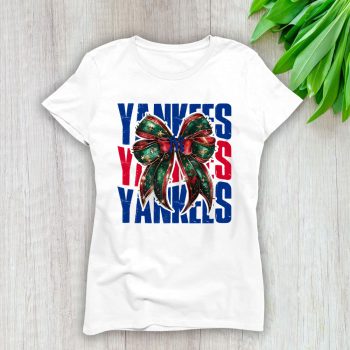 New York Yankees Merry Christmas MLB Gift For Fan Christmas Funny Unisex Sweatshirt TAS23253
